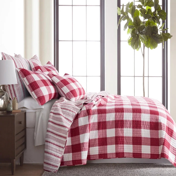 Camden Quilt Set - Checkered Quilt Sets - Red & White Checks