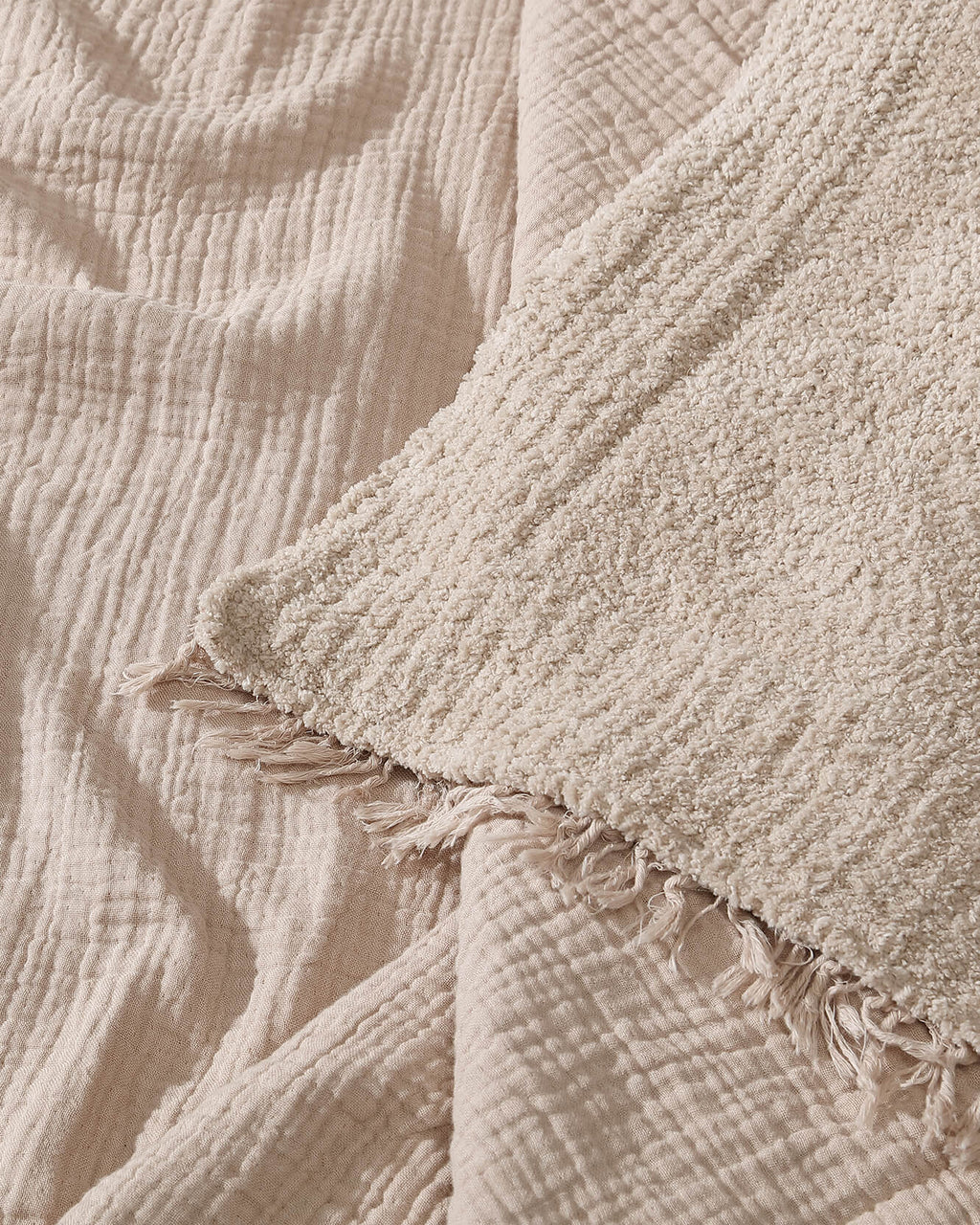 Snug Muslin Bed Blanket