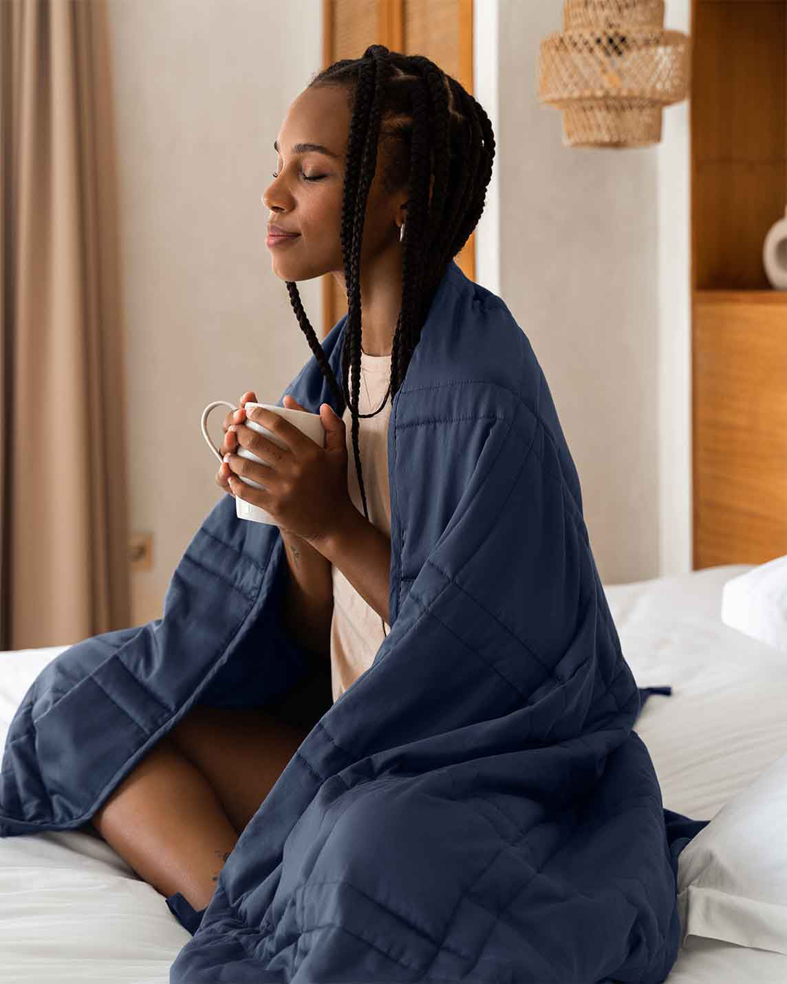 Soft Luxurious Weighted Bed Blankets & Throw Blankets