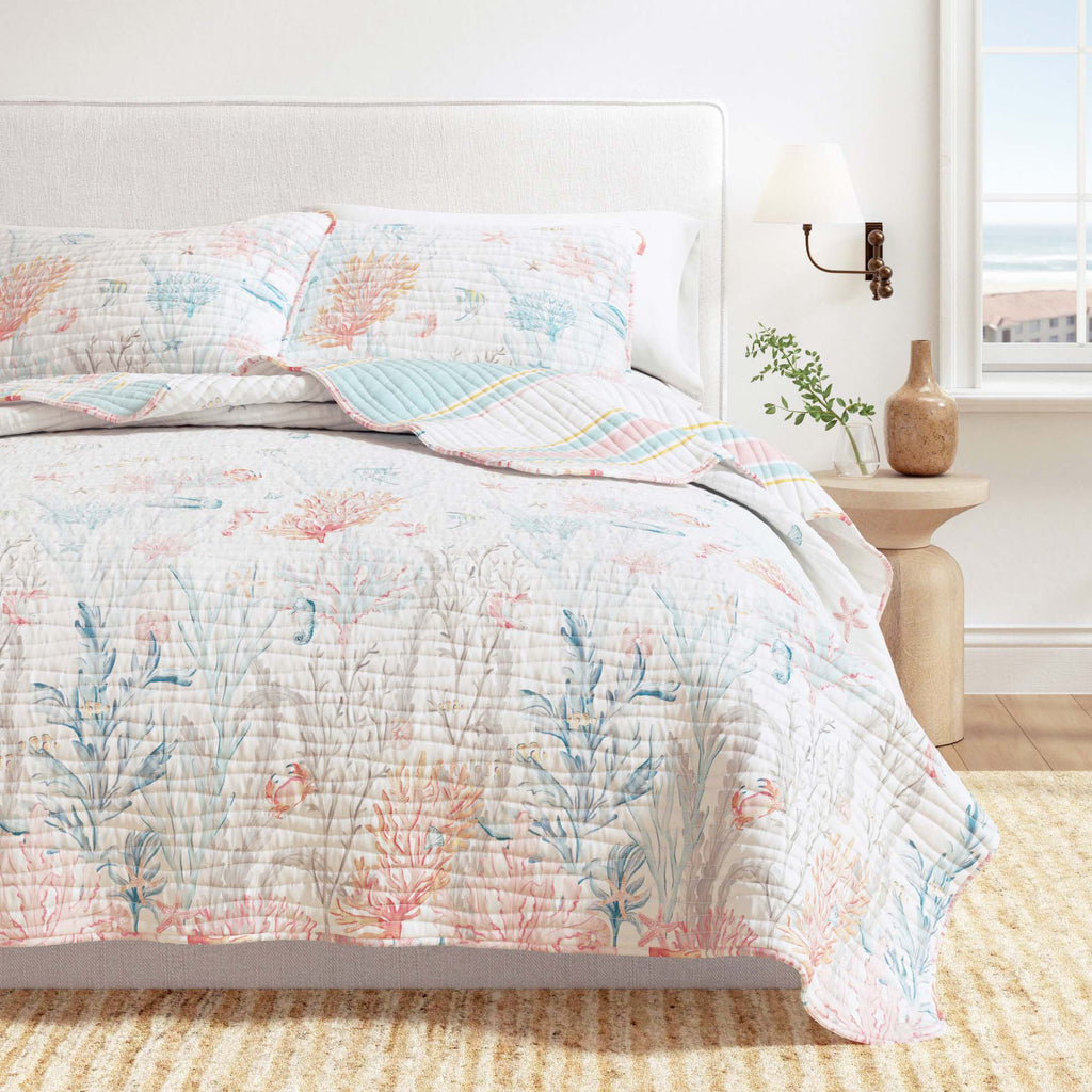 Coastal Coral Reef Quilt Set - Coastal Coral Themed Bedding