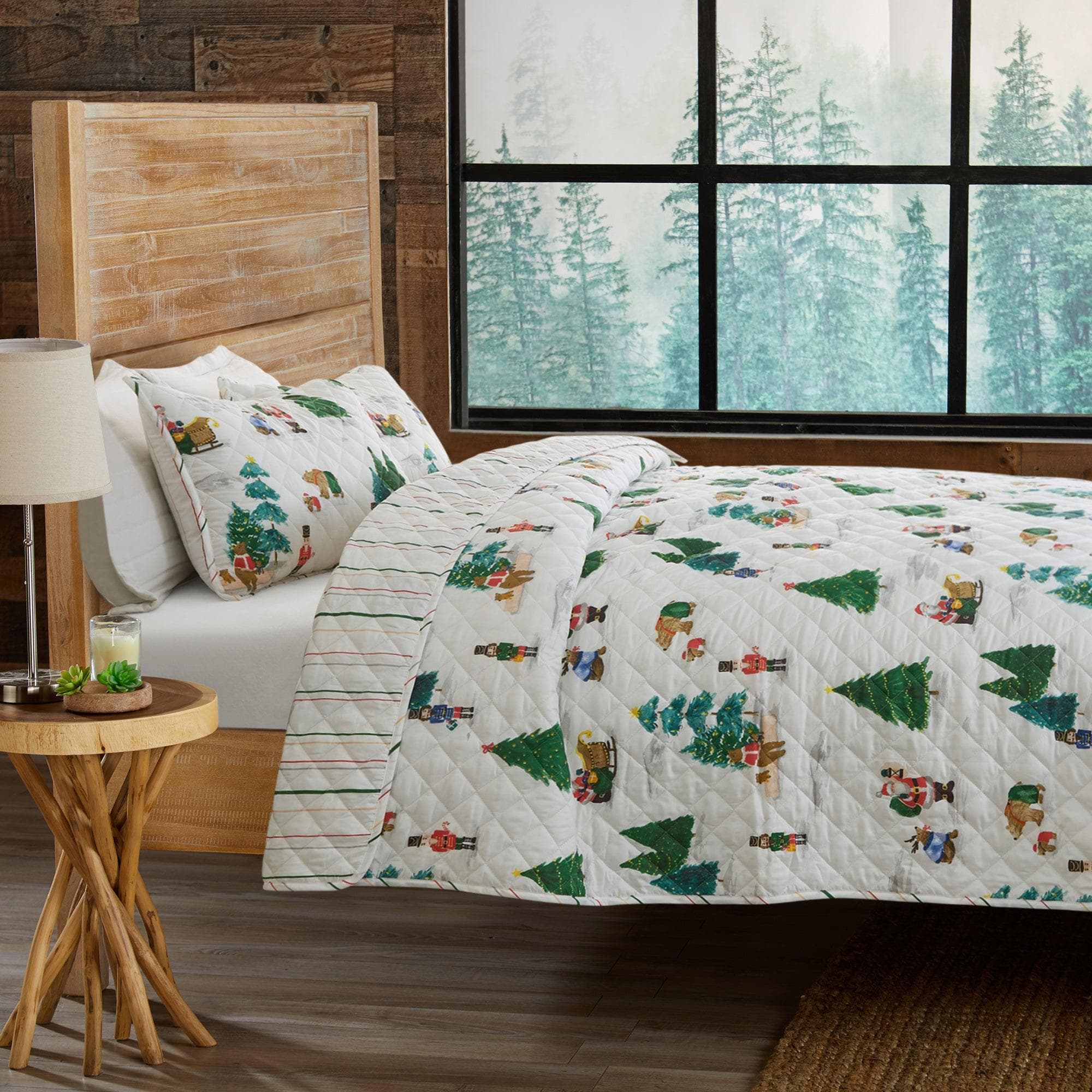 Christmas Quilt - Christmas Holiday Quilts