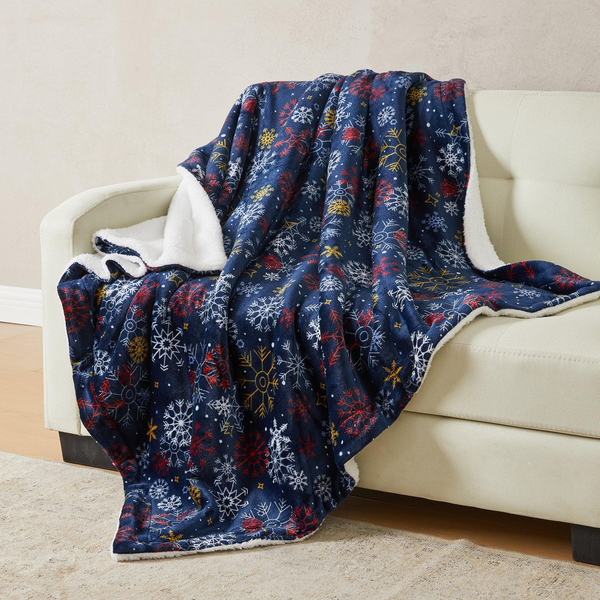 Christmas Sherpa Throw Blanket - Festive Christmas Themed Bedding