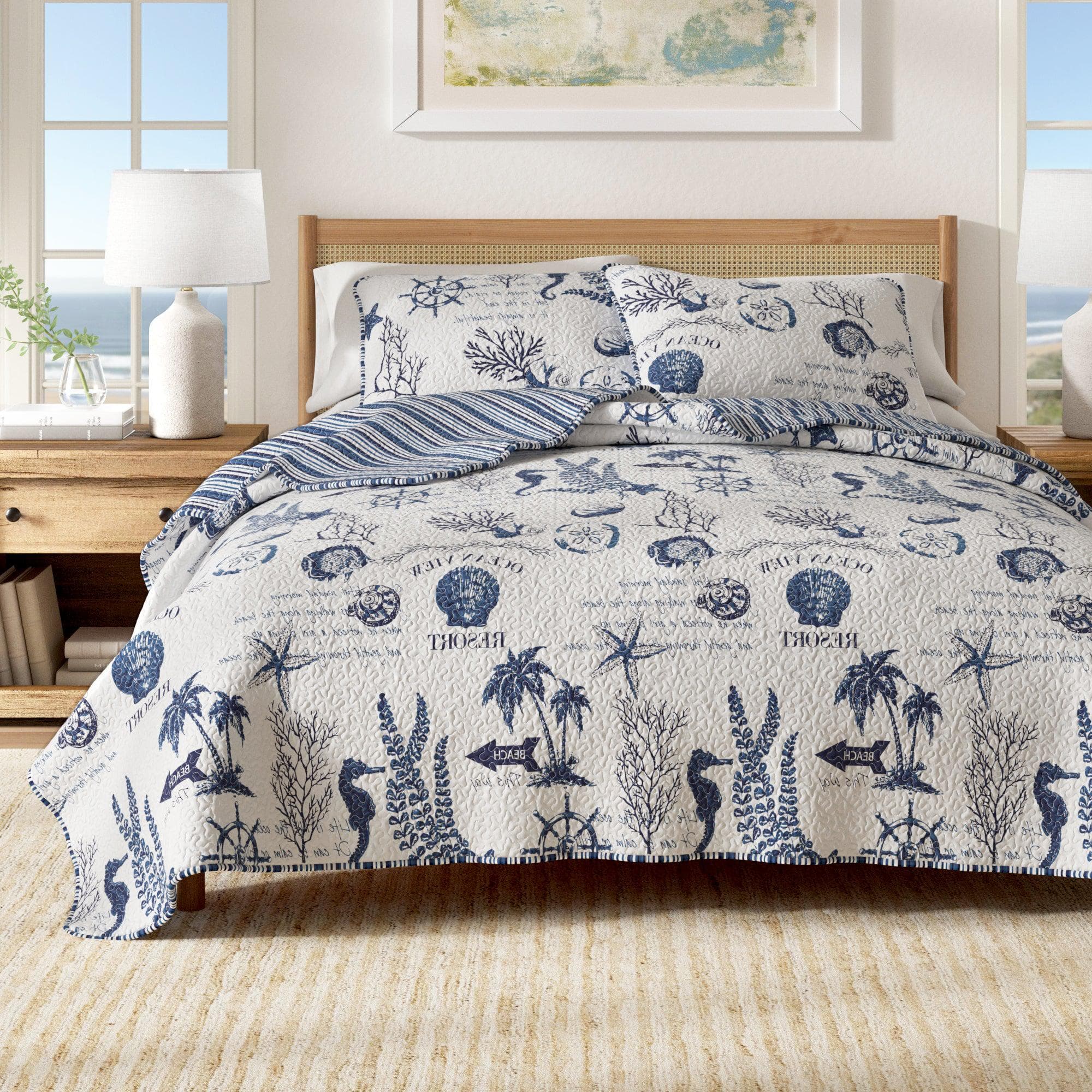 Universal V Berth Coastal Catalina Quilt Set 3PC Boat Bedding Set