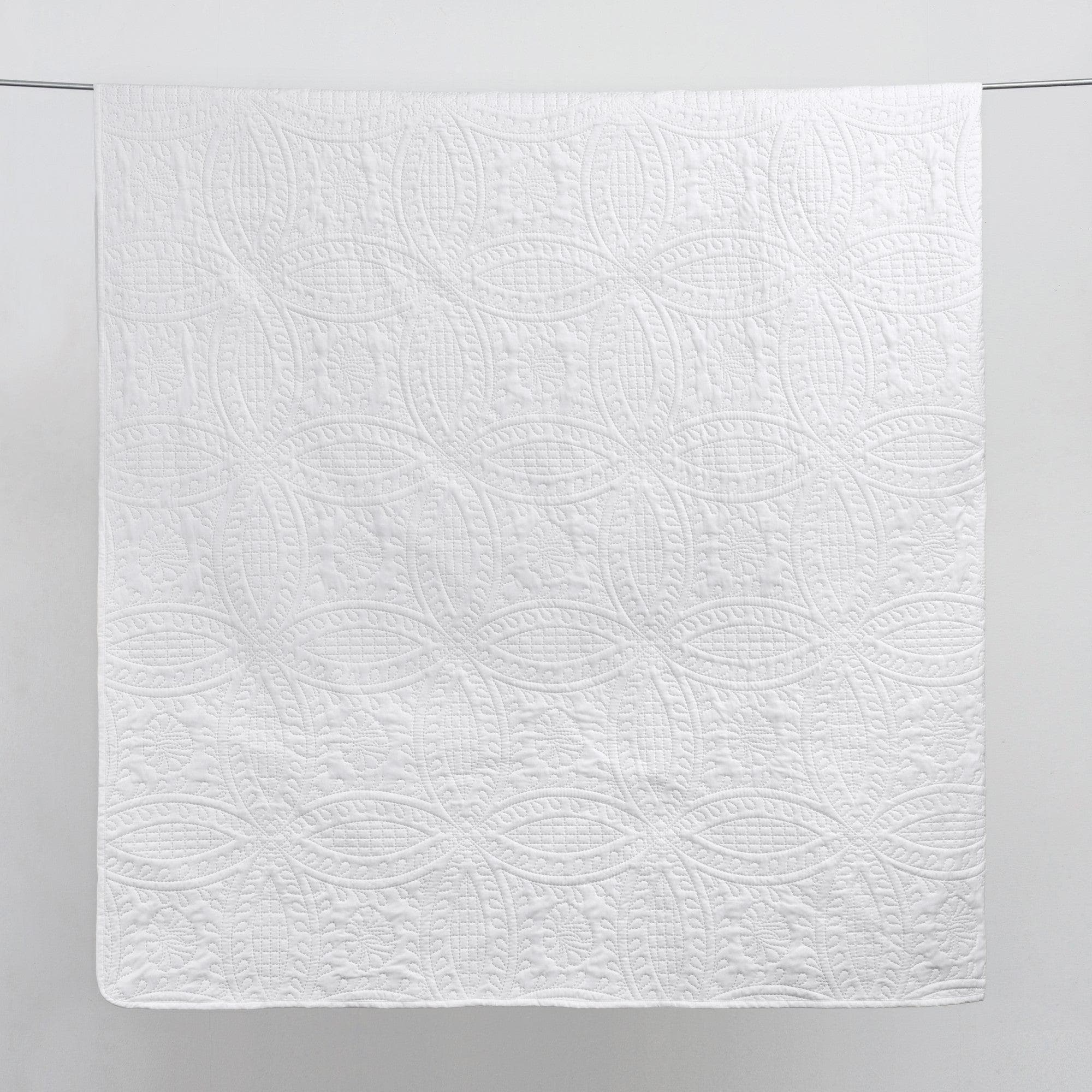 Oversized Coastal Medallion Quilt Set - Coastal Quilts