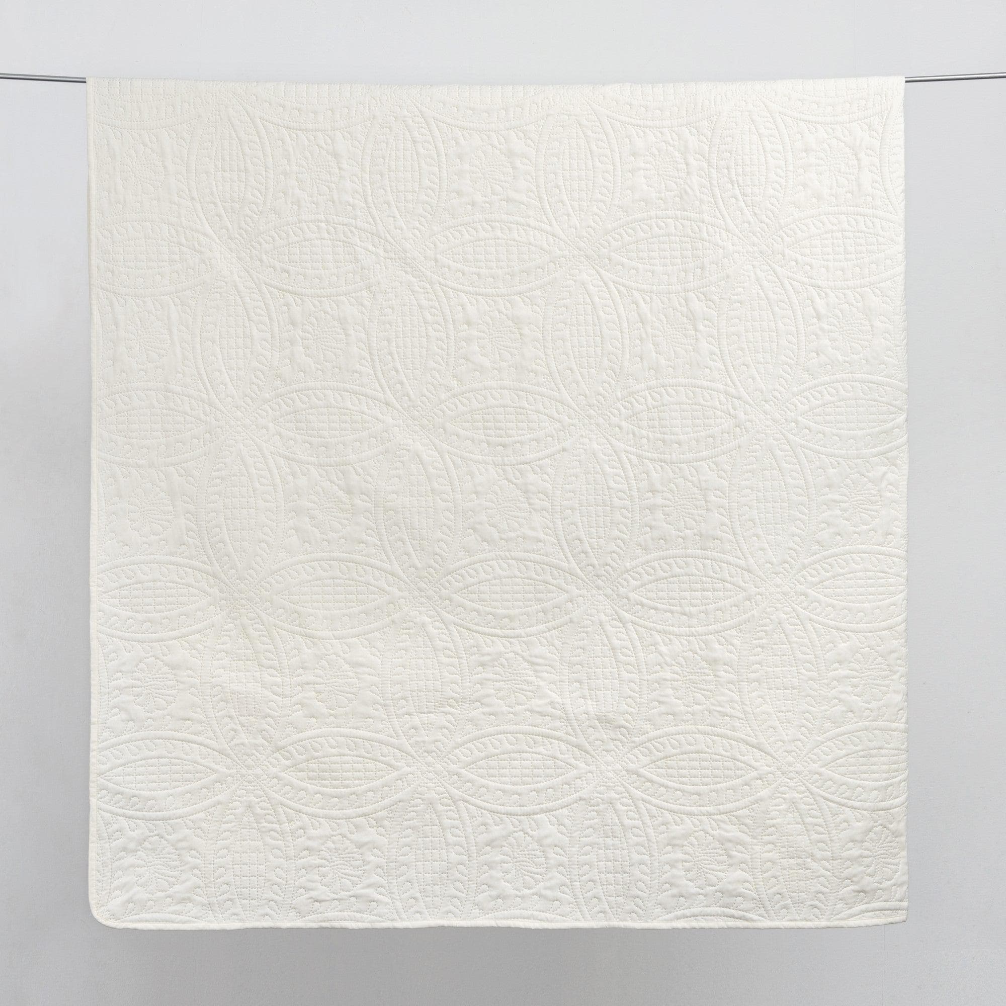 Oversized Coastal Medallion Quilt Set - Coastal Quilts