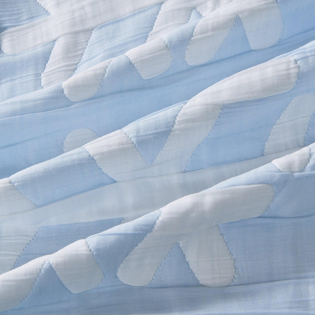 Matelass¨¦ Snowflake Quilt Set - Coastal Christmas Bedding
