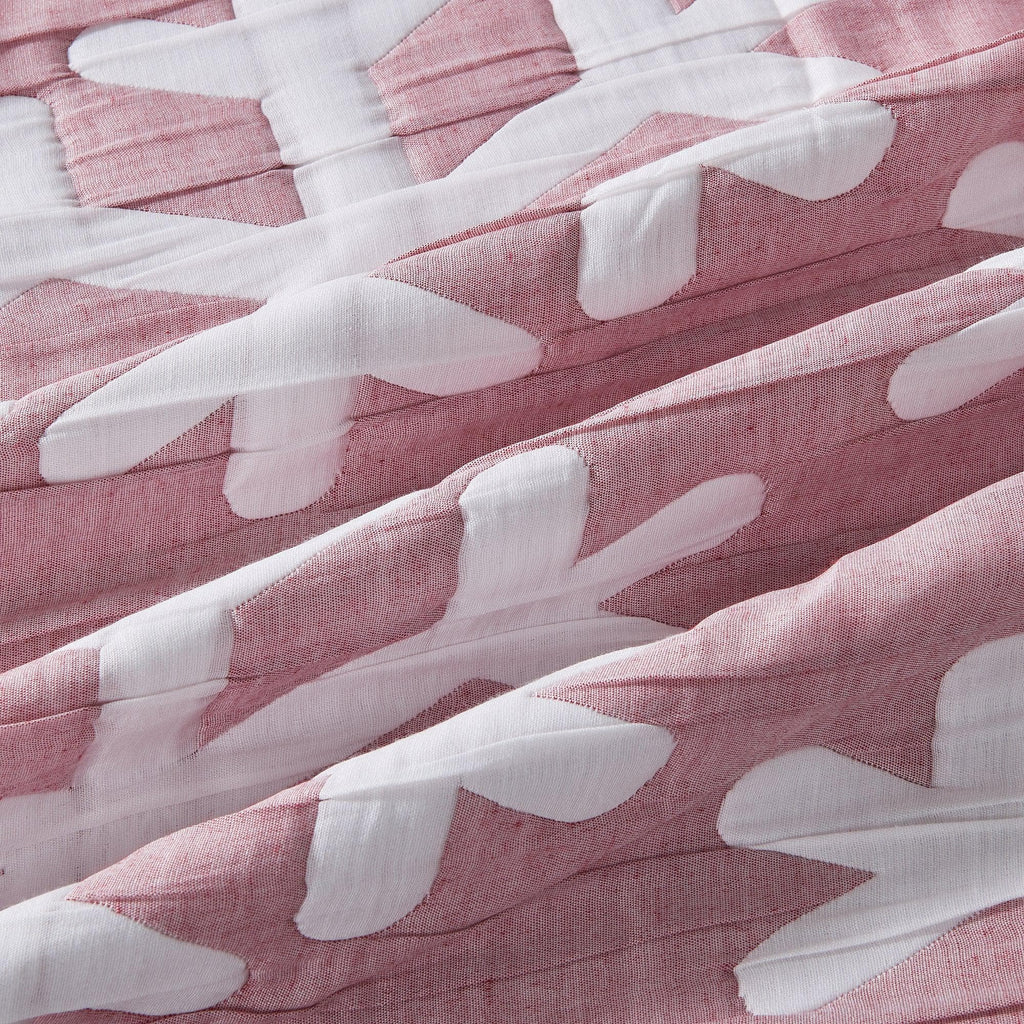 Matelass¨¦ Snowflake Quilt Set - Coastal Christmas Bedding
