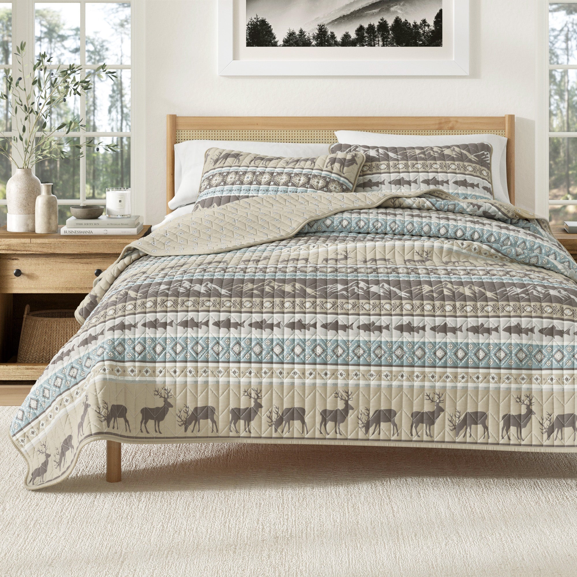 "Lodge Themed Quilt Set - Moose, Fish & Nature Themed Bedding"